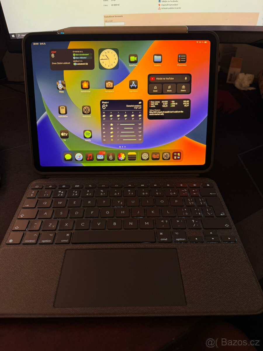 Apple iPad Pro 11" (2022) 128 GB Wi-Fi vesmírně šedý