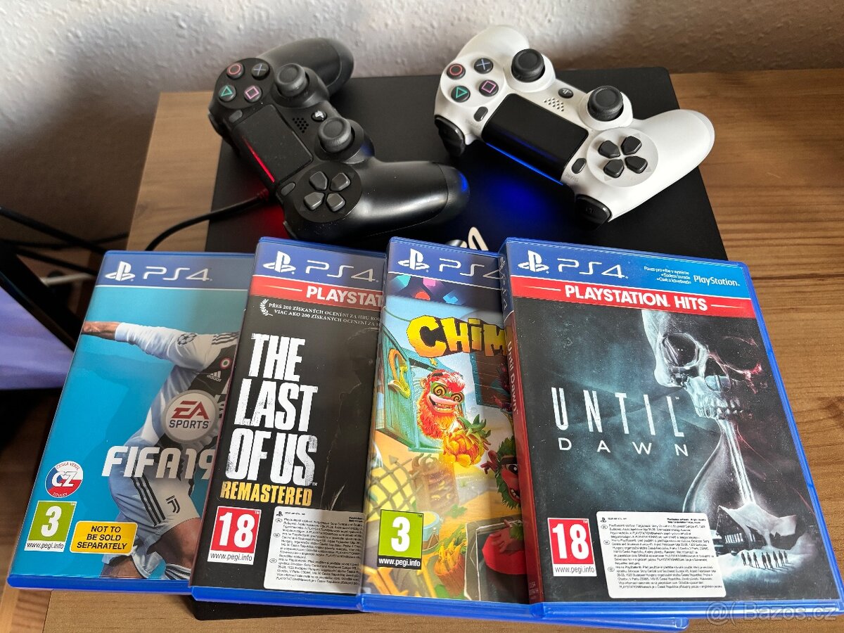 PS4 PRO 1T + dva ovladače + hry