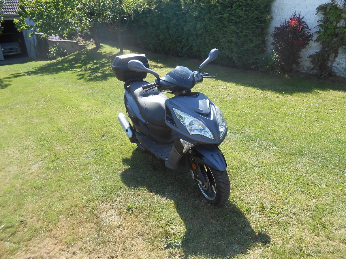KENTOYA VIKING 125 4T NAJETO POUZE 2200KM