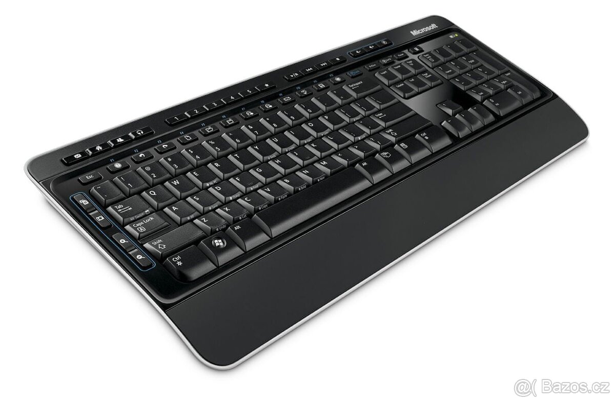 Bezdrátová klávesnice a myš Microsoft