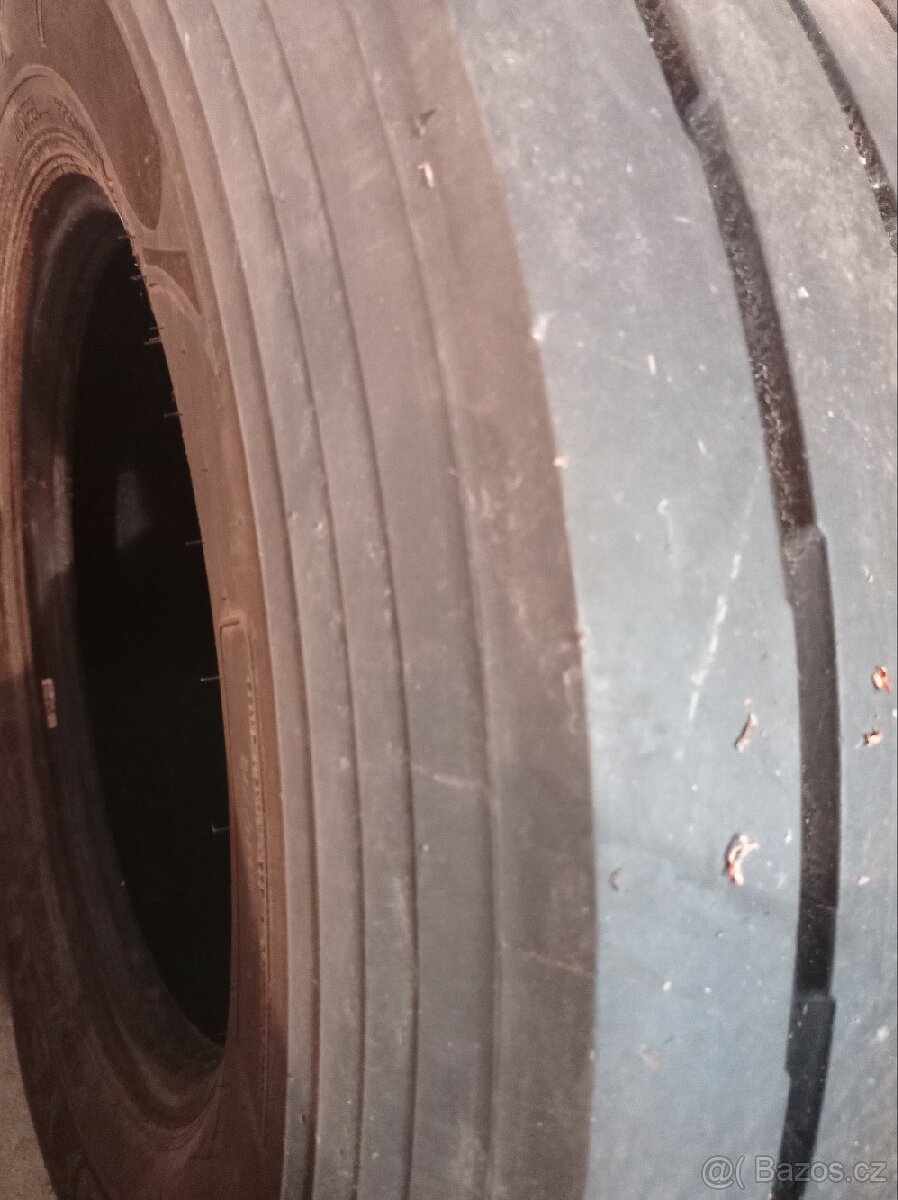 Nákladní pneumatiky 435/50 r 19,5