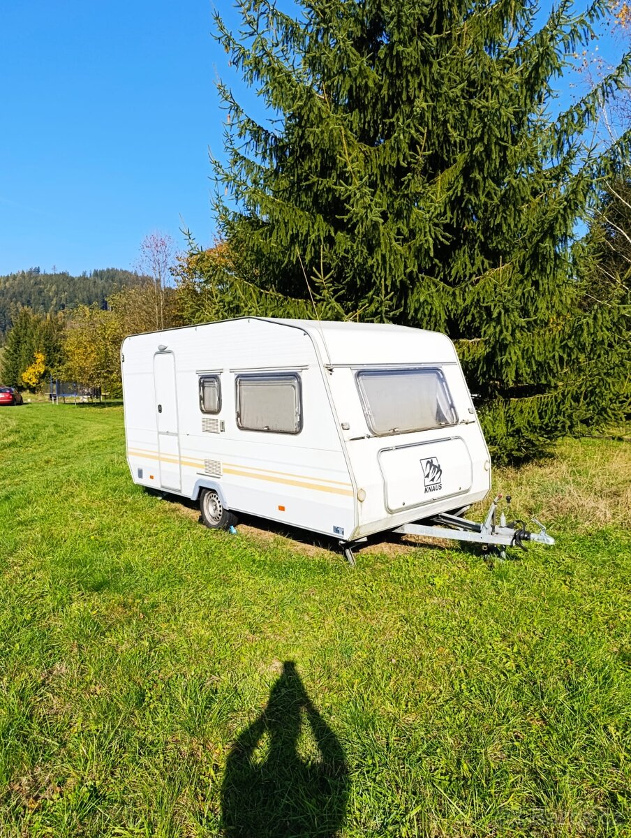 Karavan Knaus