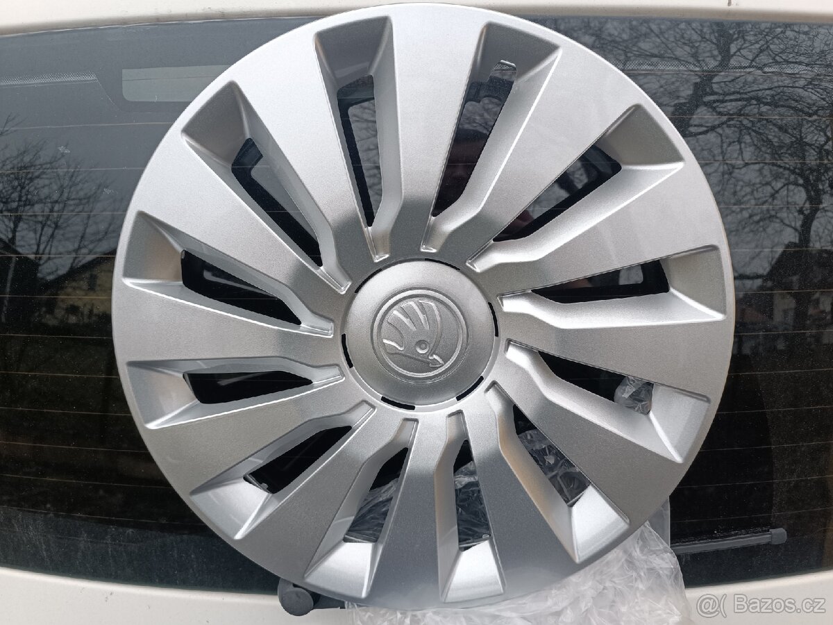 Poklice Škoda Tekton 16"