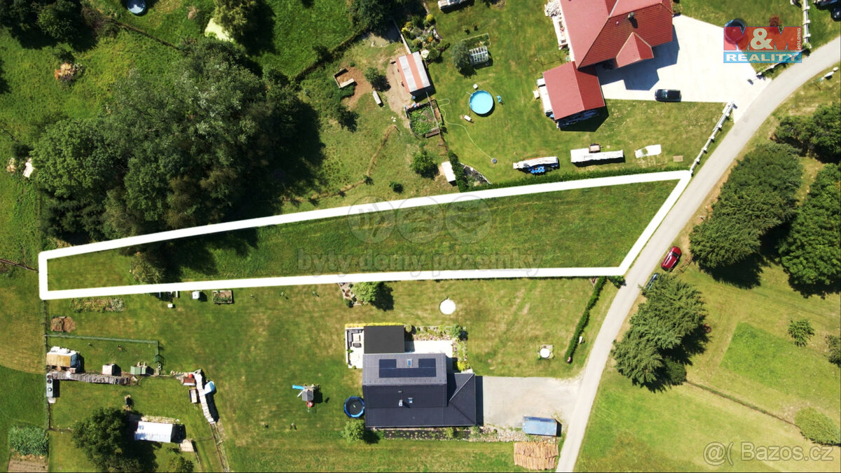 Prodej pozemku k bydlení, 1240 m², Zálezly