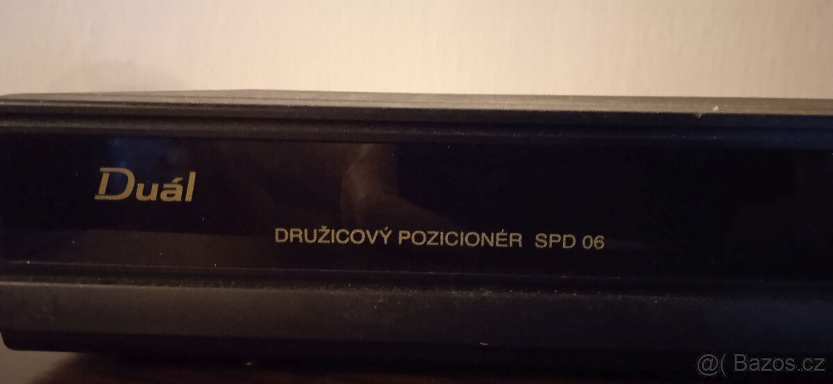 Družicový pozicionér