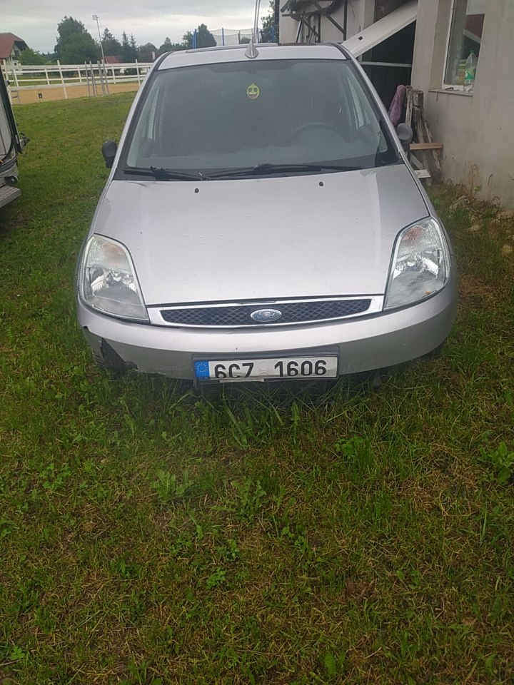 PRODÁM SPĚCHÁ