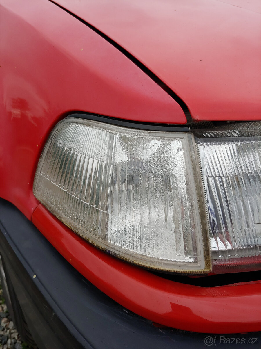 Blatník Honda Civic 4g