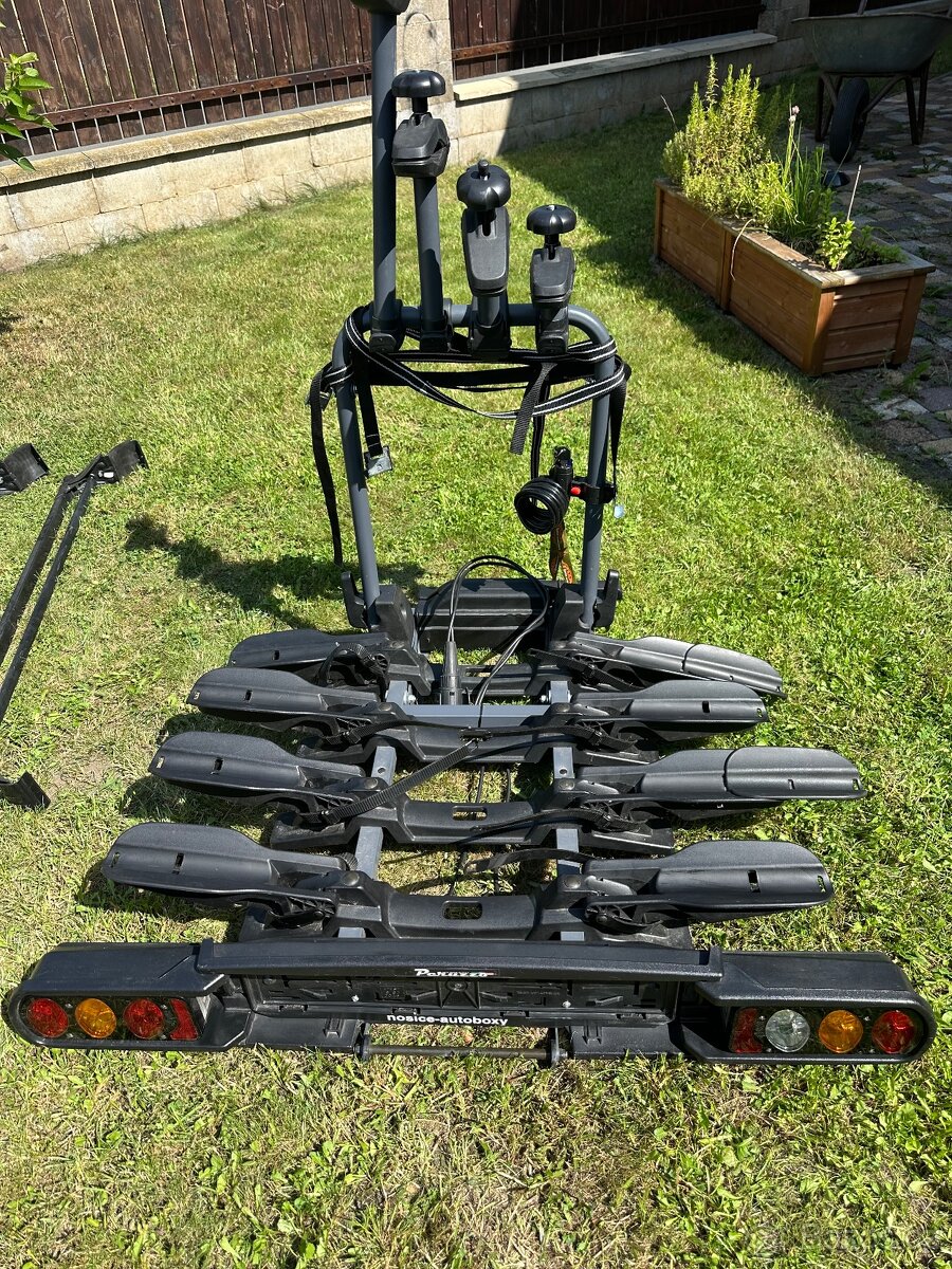 Nosič na kola na tažné zařízení REZERVACE