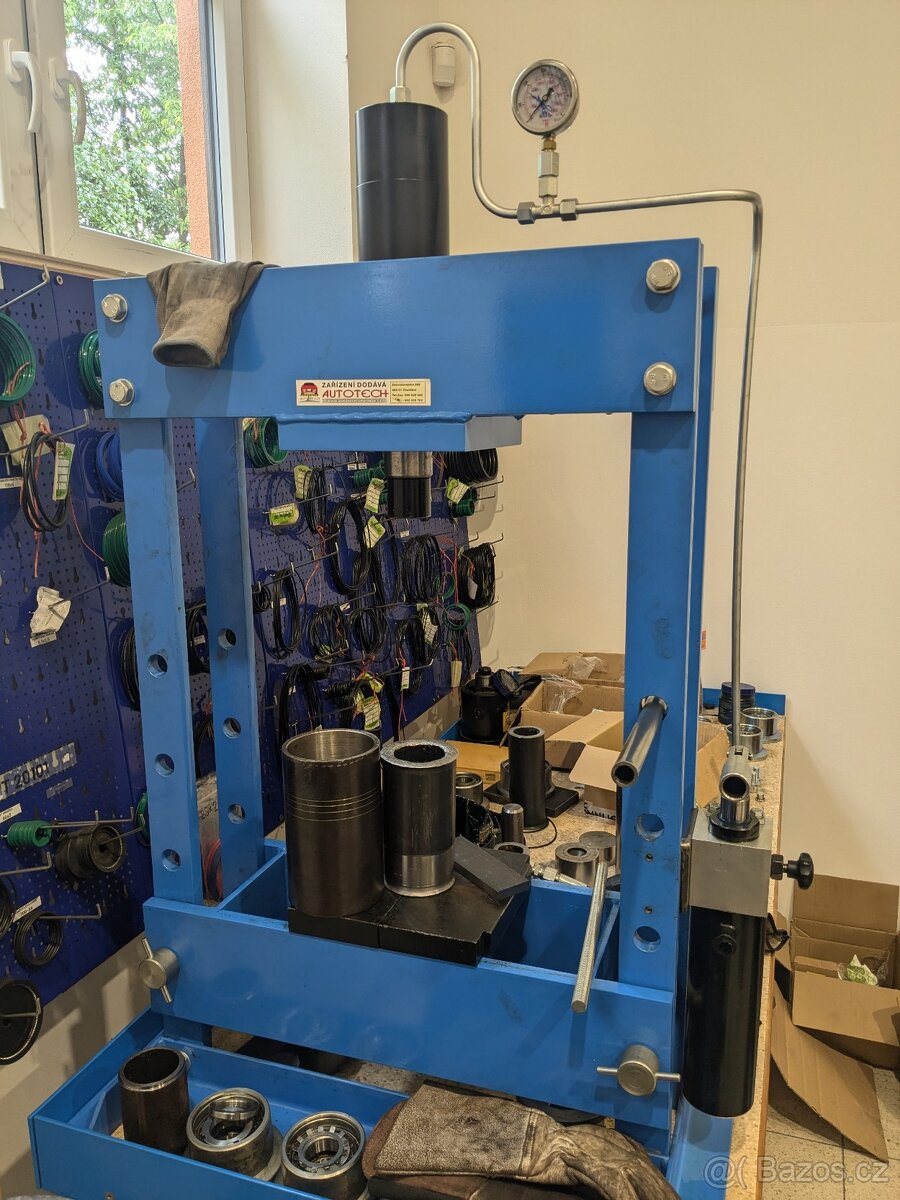 Hydraulický lis 20t