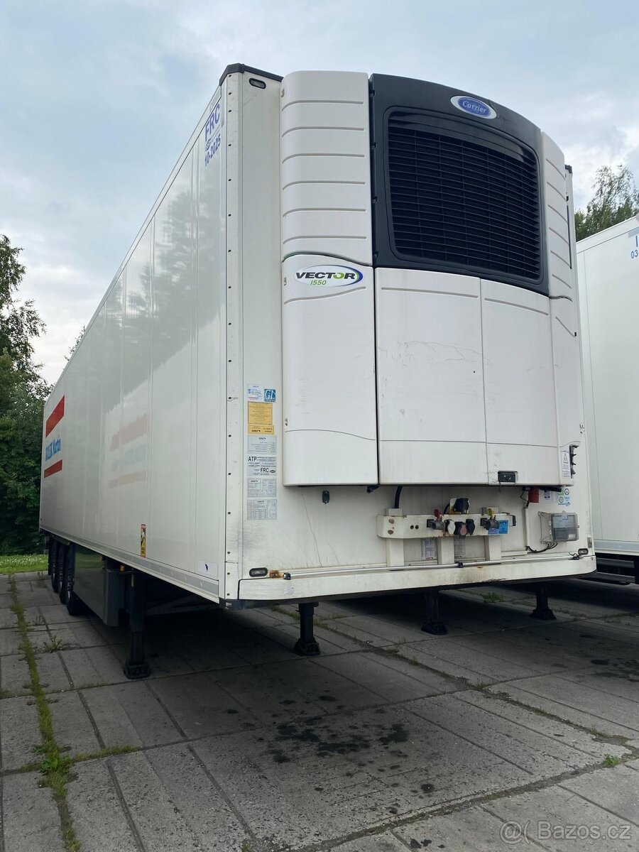 Prodáme Schmitz Cargobull izotherm rok: 07/2016.