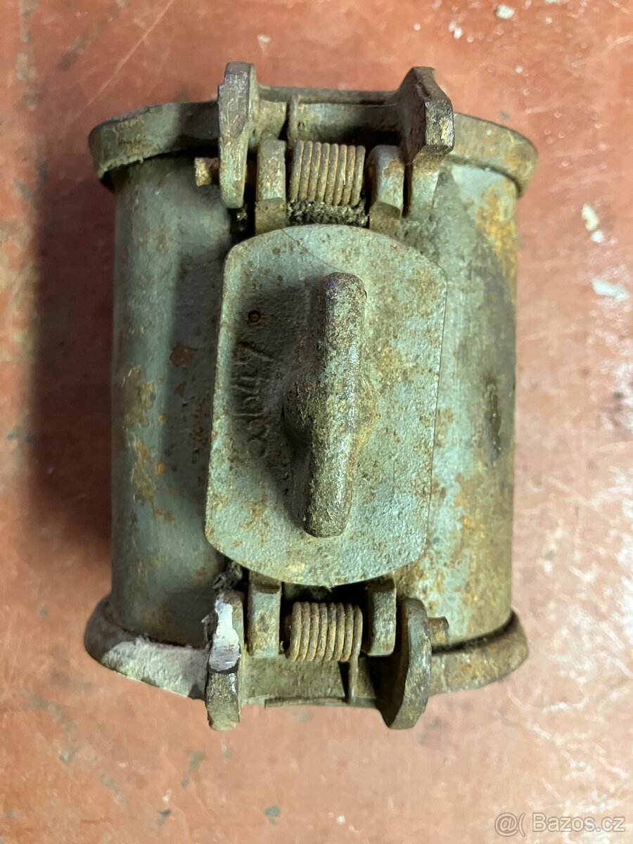 Vidlice - zásuvka 380 V - 25 A - atypická