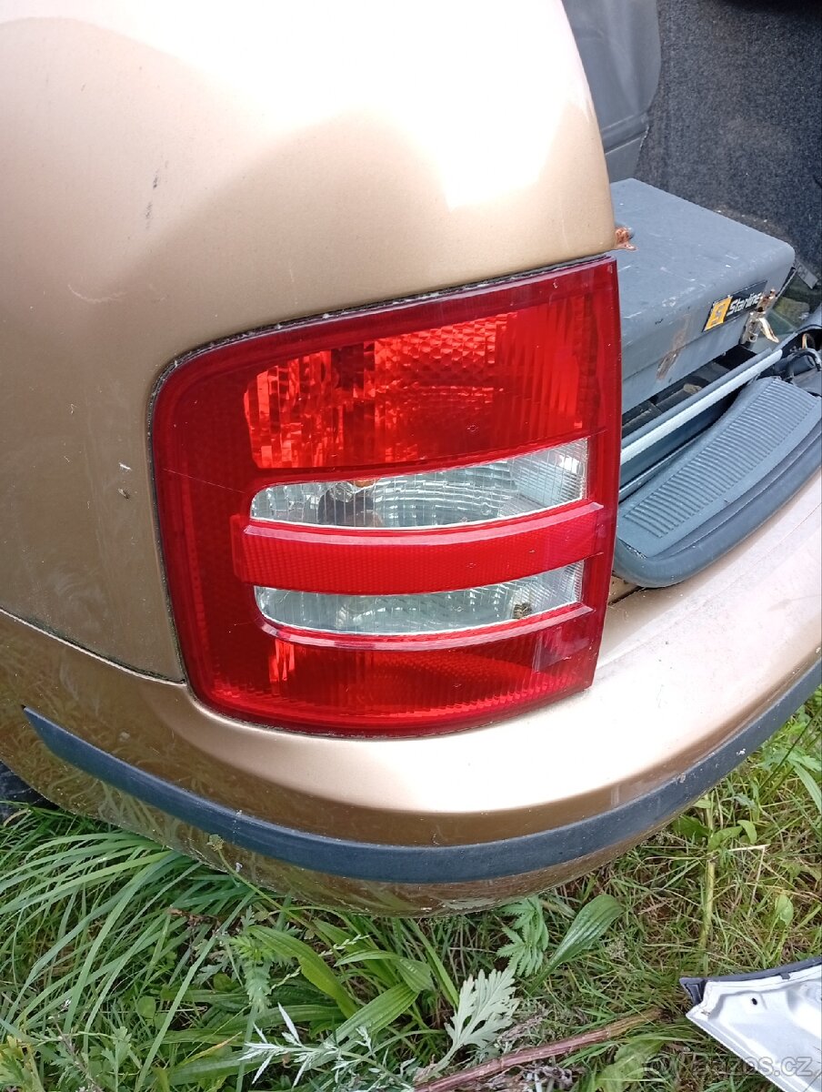Zadní světla fabia 1 combi