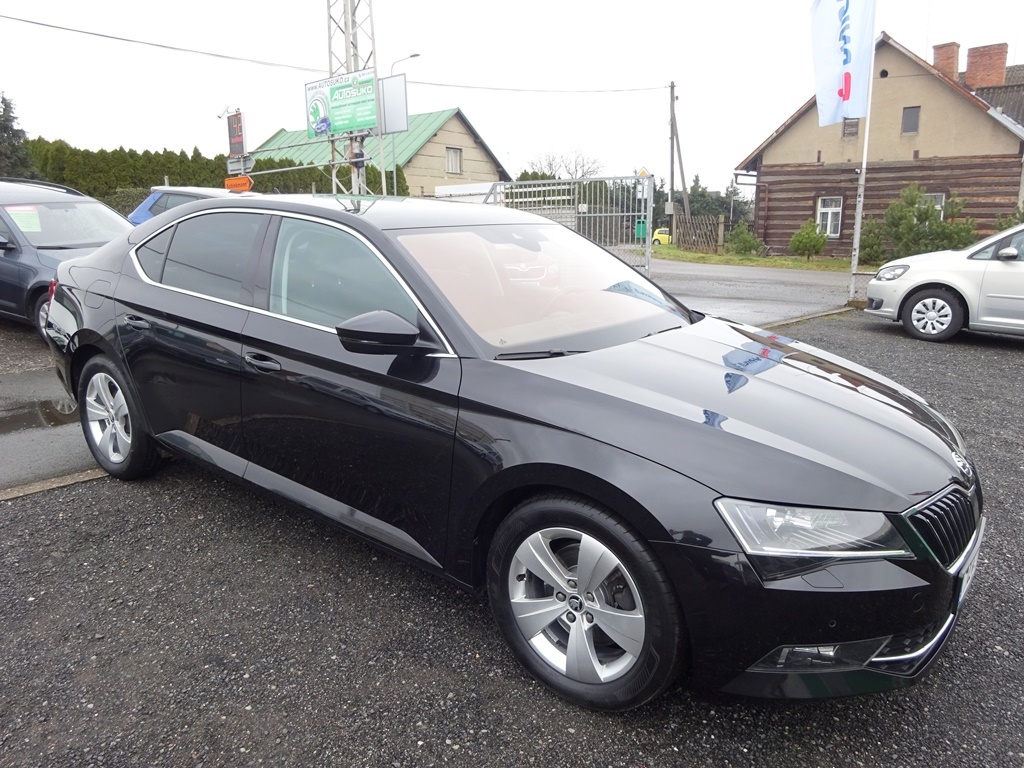 SUPERB III Amb. Plus 2,0 TDI 110kW+7st.DSG- 1.Maj. -ČR- 2019