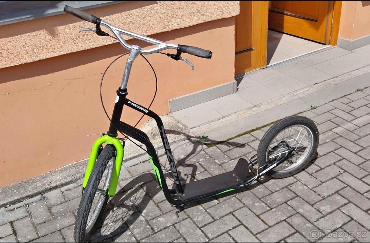 Koloběžka Mezeq Yedoo
