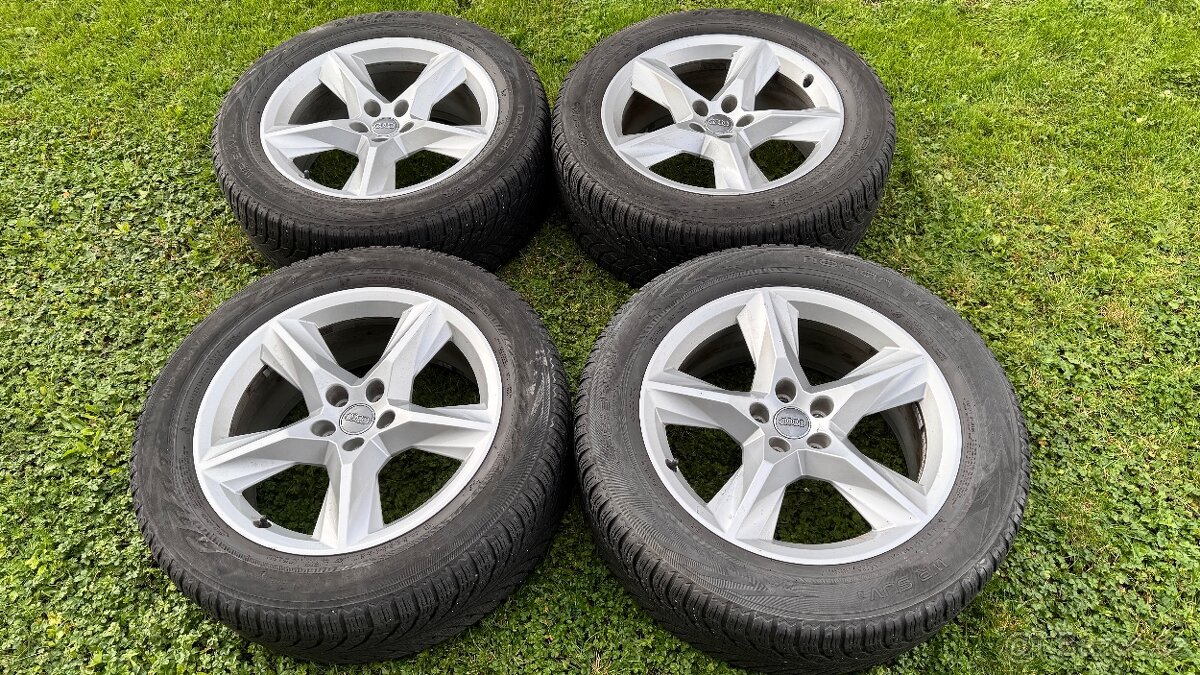 255/55/19 ET28 zimní Audi