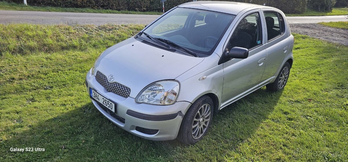 Toyota Yaris 1.3 r.v.2004