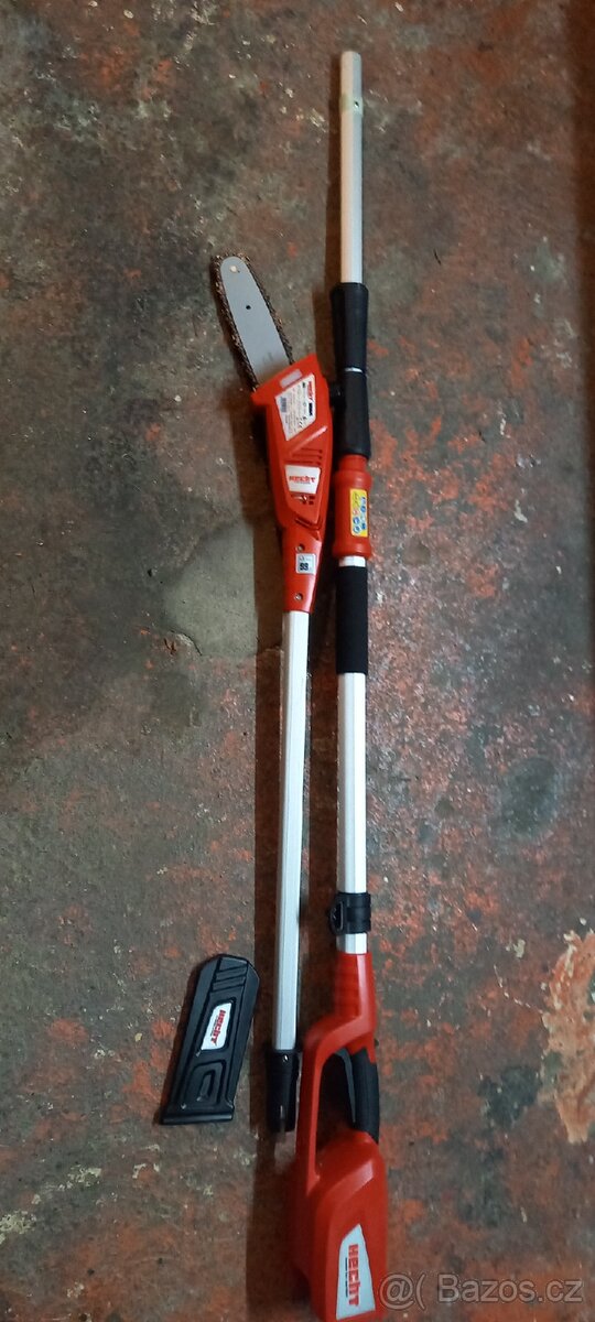 Vyvětvovací pila HECHT 9504