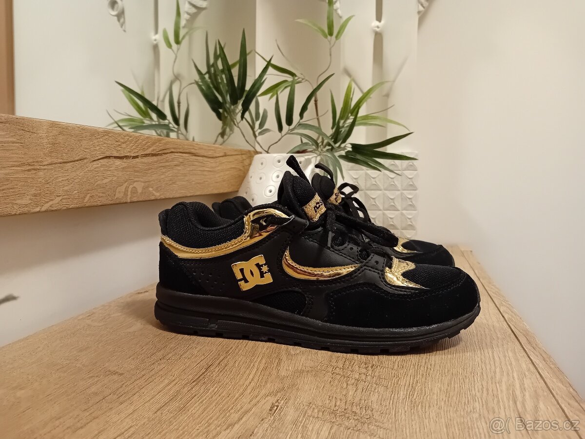 DC dámské tenisky vel. 37/37,5 kožené