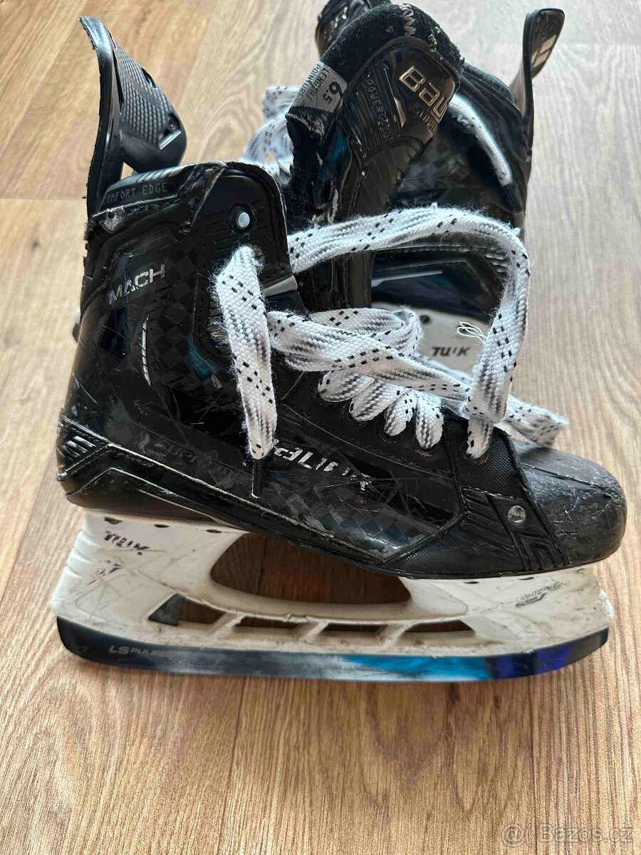 Brusle BAUER SUPREME MACH