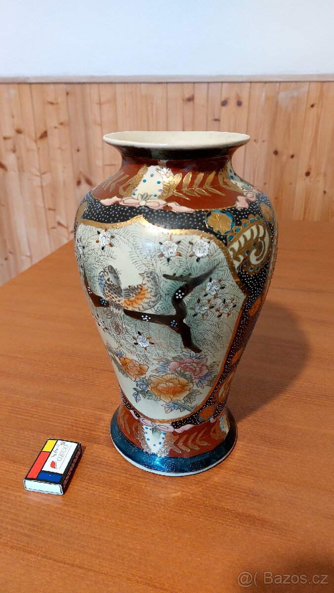 Čínská váza
