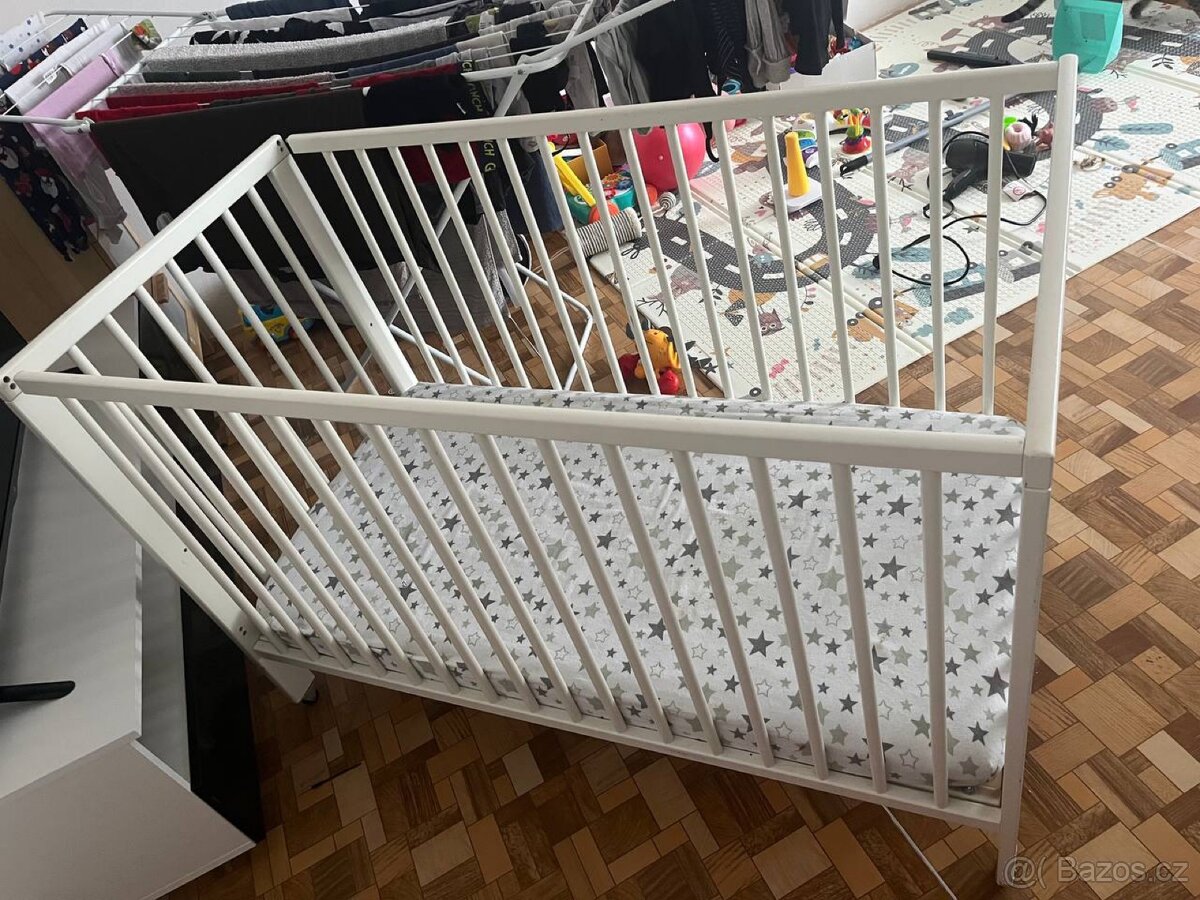 Decka postel IKEA