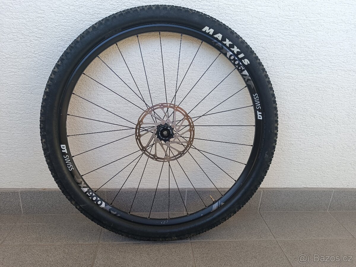 Přední ráfek / zapletené kolo DT SWISS X 1900 Spline 622x22,