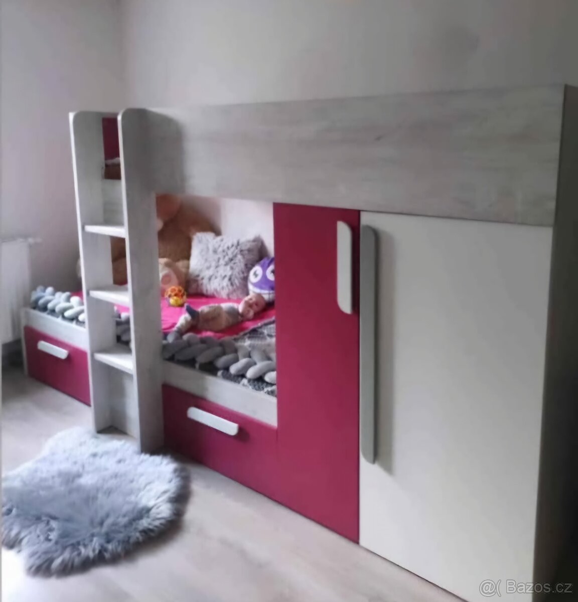 Dětská patrová postel - téměř nepoužívaná