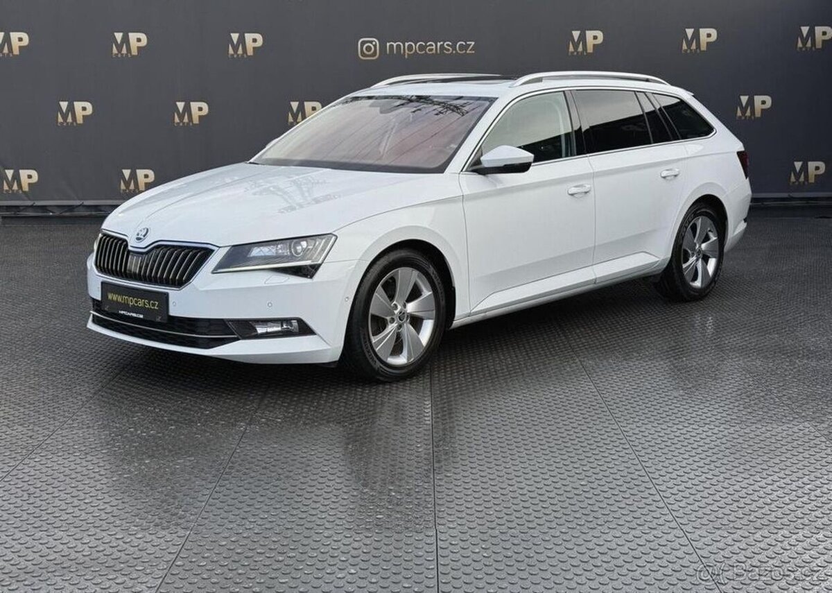 Škoda Superb manuál nafta 88 kw 2016