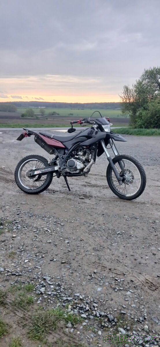 Yamaha wr125r díly