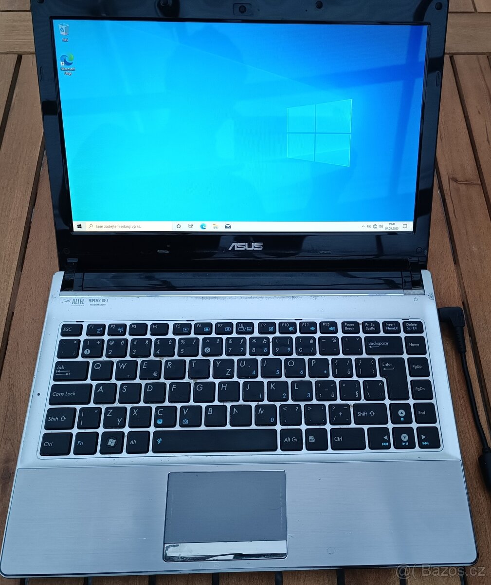 Asus U30J - Intel Core i5 M540 2.53GHz, 240GB SSD, 4GB RAM