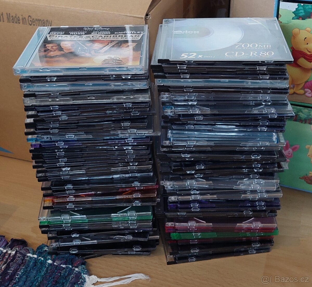 Prázdné obaly CD a DVD