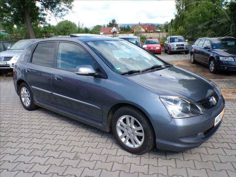 Honda Civic 1,6 V-TEC TAŽNÉ ZAŘ.,KLIMA
