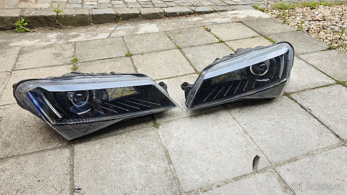 Přední světlo Škoda Superb III, Levé + Pravé