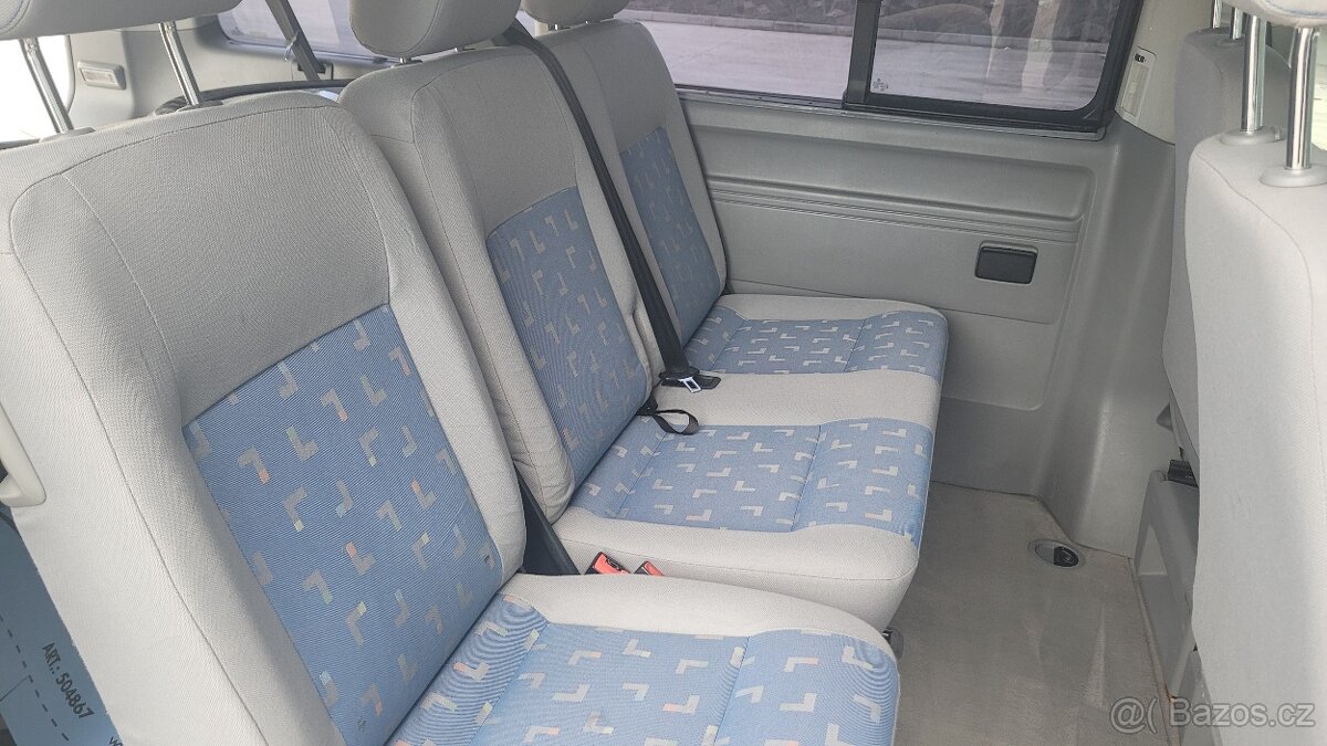Prodám Volkswagen Transporter T5 9 míst