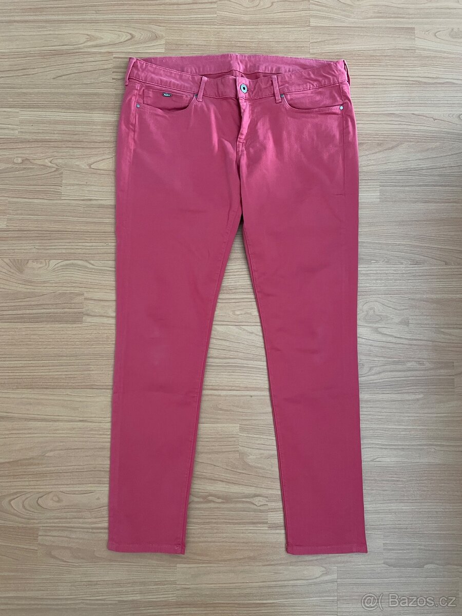 Nové rifle Pepe Jeans