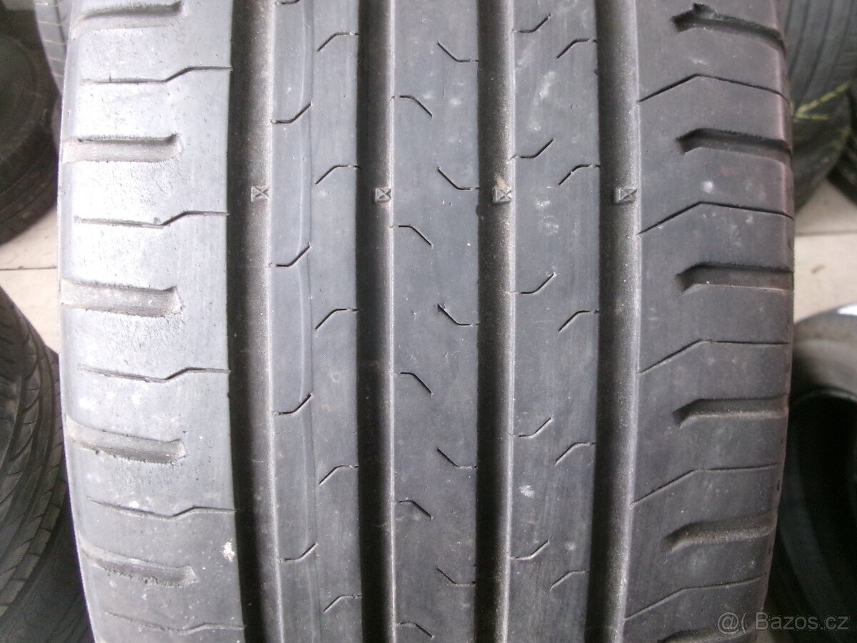 215/60 R17 CONTINENTAL (4,5-5,5mm) č.15645/b10