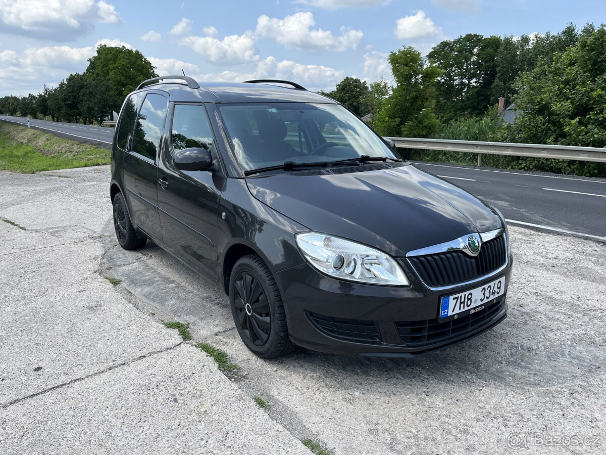 ŠKODA ROOMSTER, 1.2TSI, 2011, STK 6/2027, SERVISOVANÉ