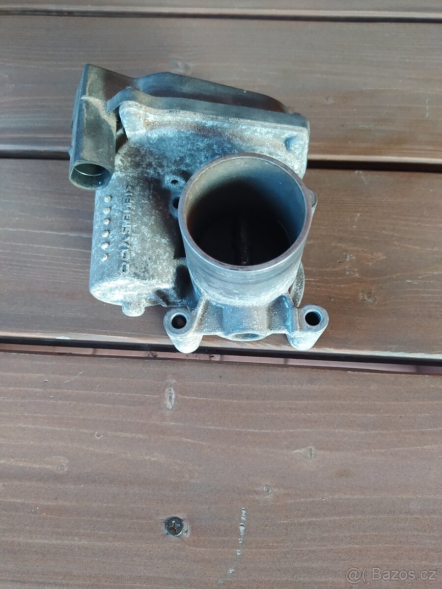 Škrtící klapka 1.2 12V htp 03C 133 062 B