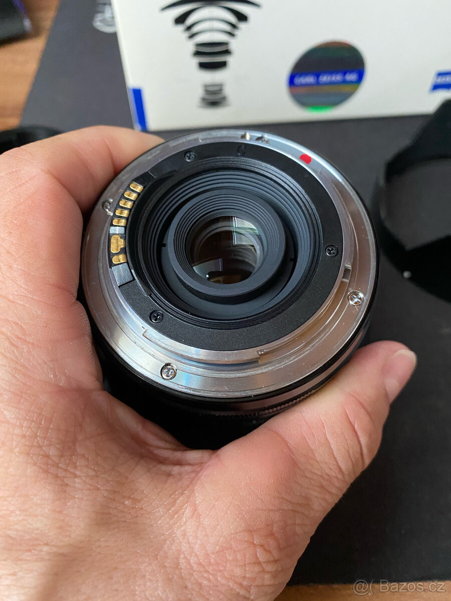 CARL ZEISS 18 f/3.5 ZE DISTAGON