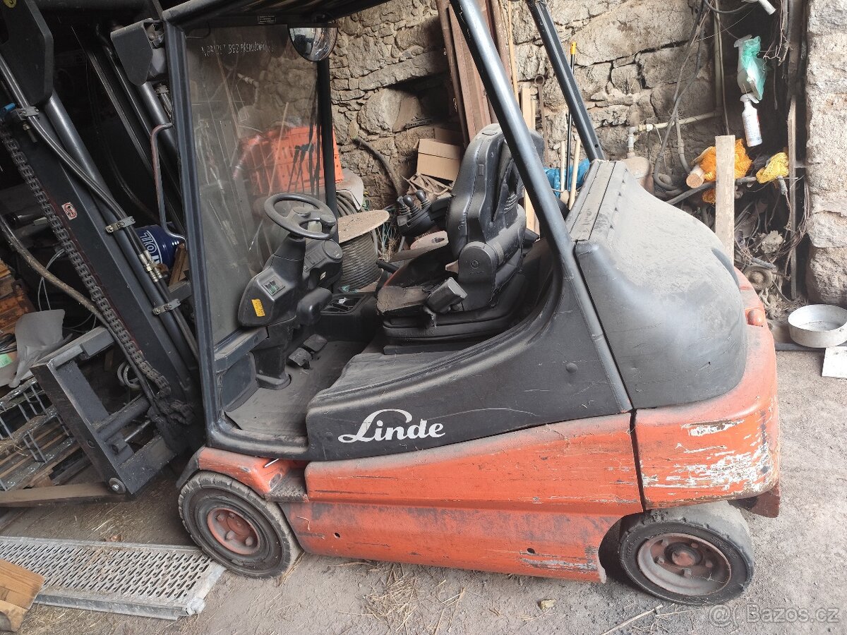 VZV Linde e 30