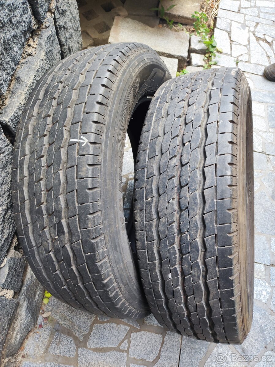 2x pneu Firestone Vanhawk 205/65/16 C 107/105C