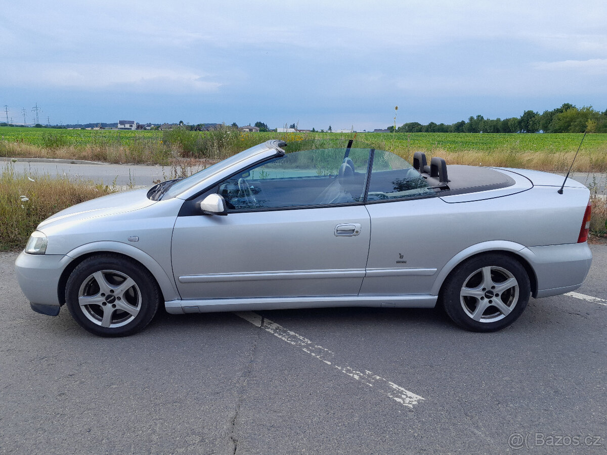 Opel Astra G cabrio 2.2 i