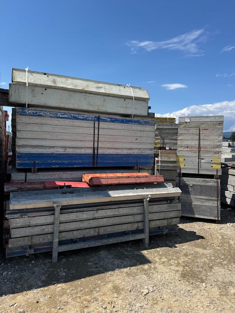 Hlinikove debnenie stienove Doka Alu Framax / Ringer 200m2
