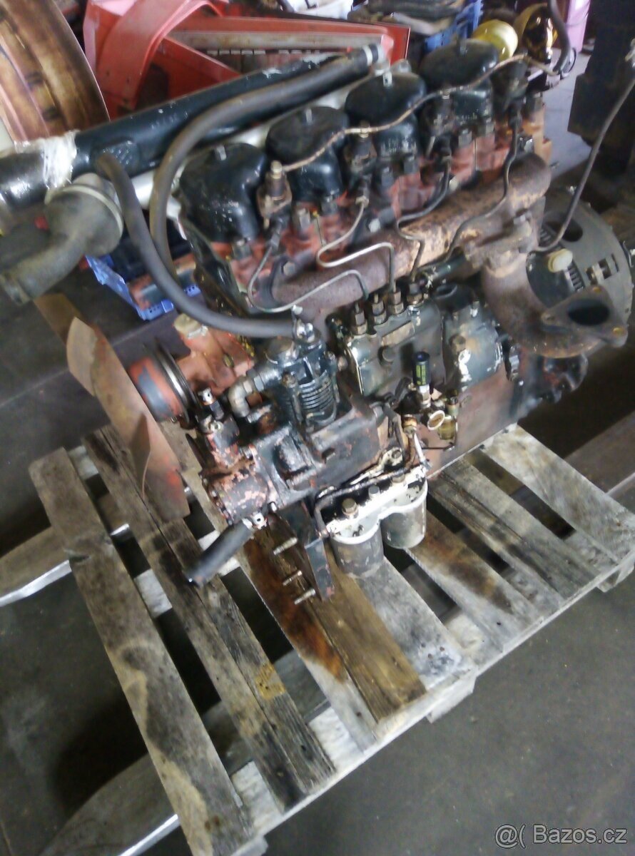 Motor zetor 7001
