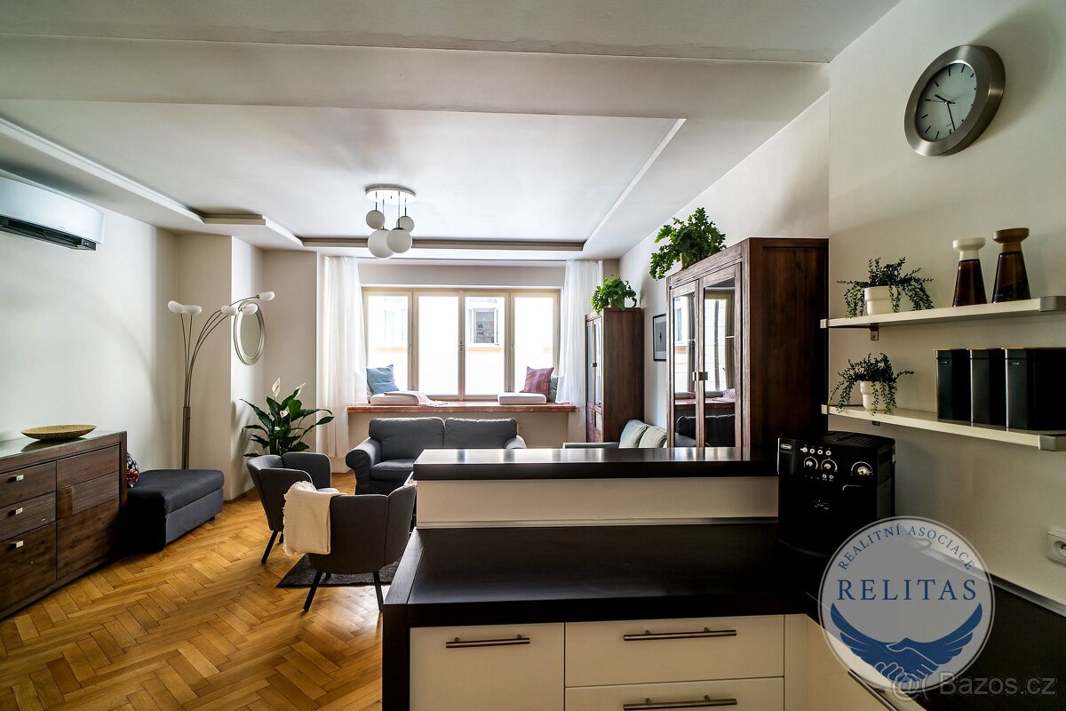 Prodej bytu 4+kk 124 m² + 2xB, P1 - Staré město - Dlouhá uli