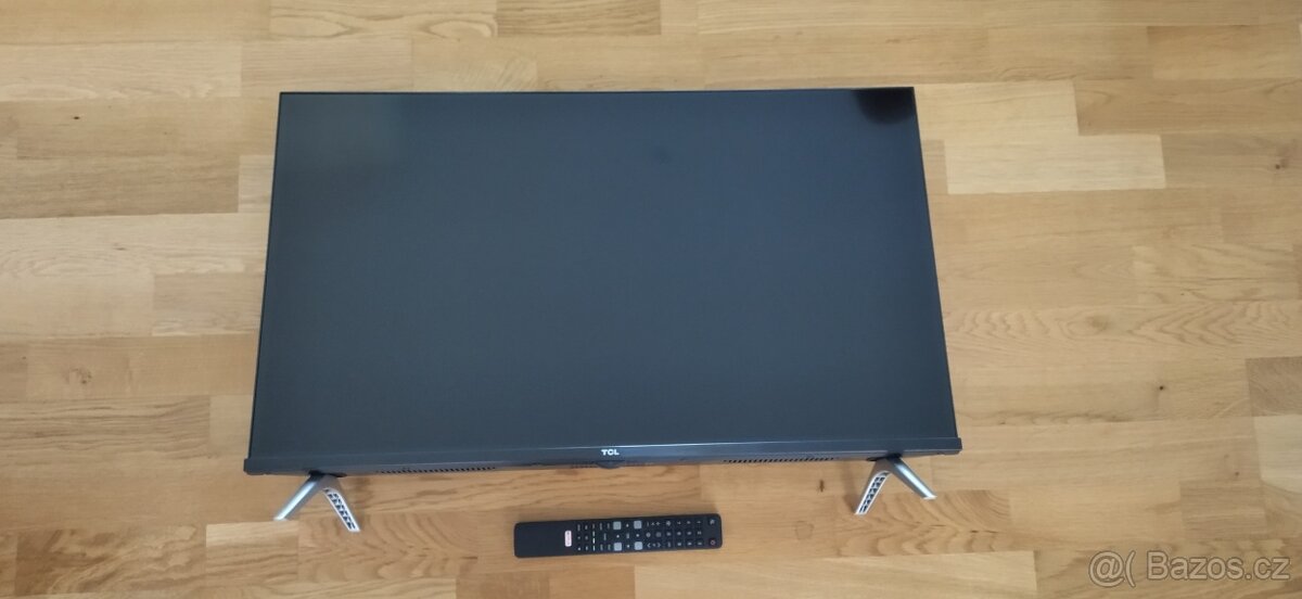 Televize smart TCL 81cm