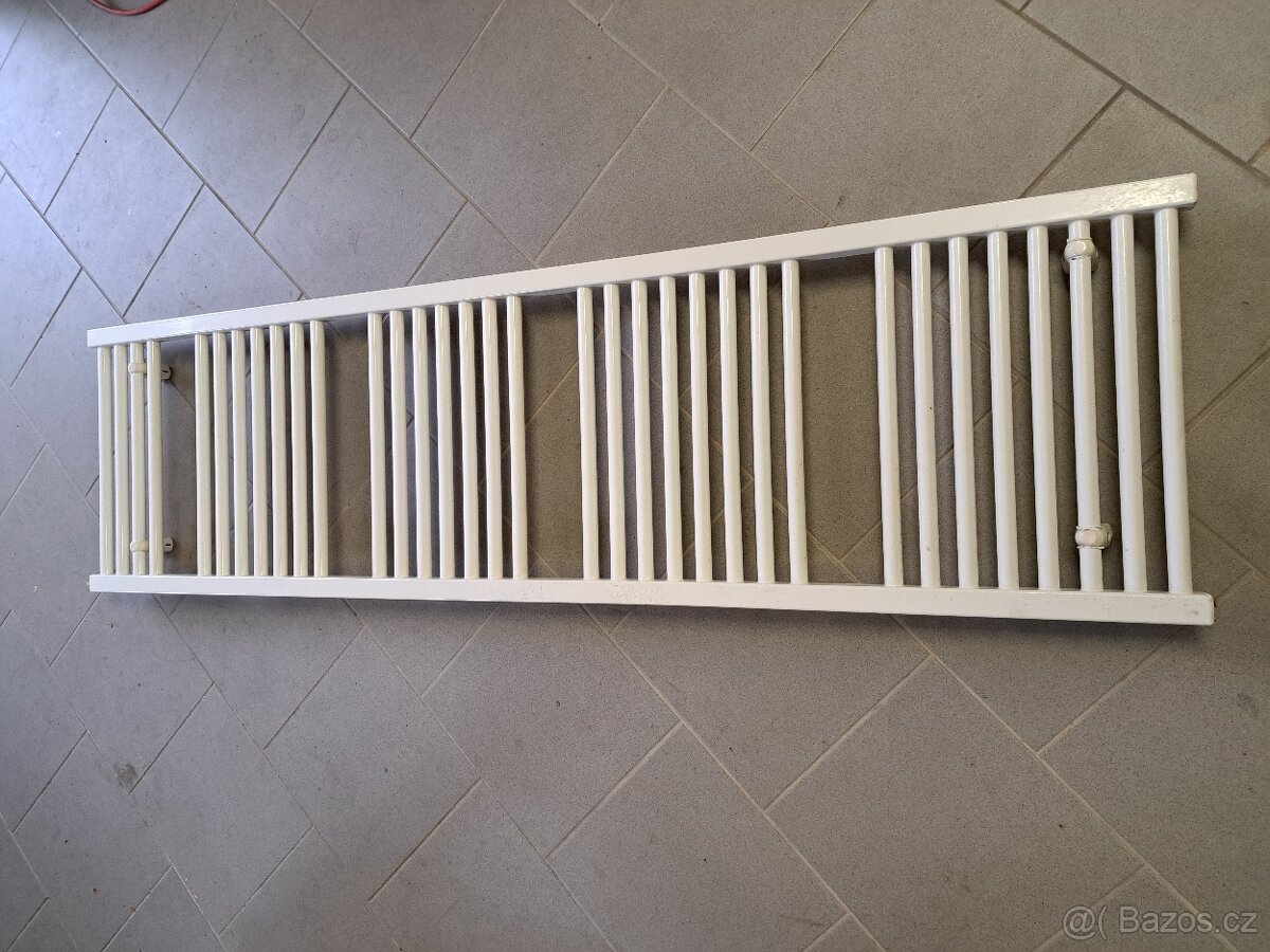 Prodám radiátor bílý žebřík 45x160 cm