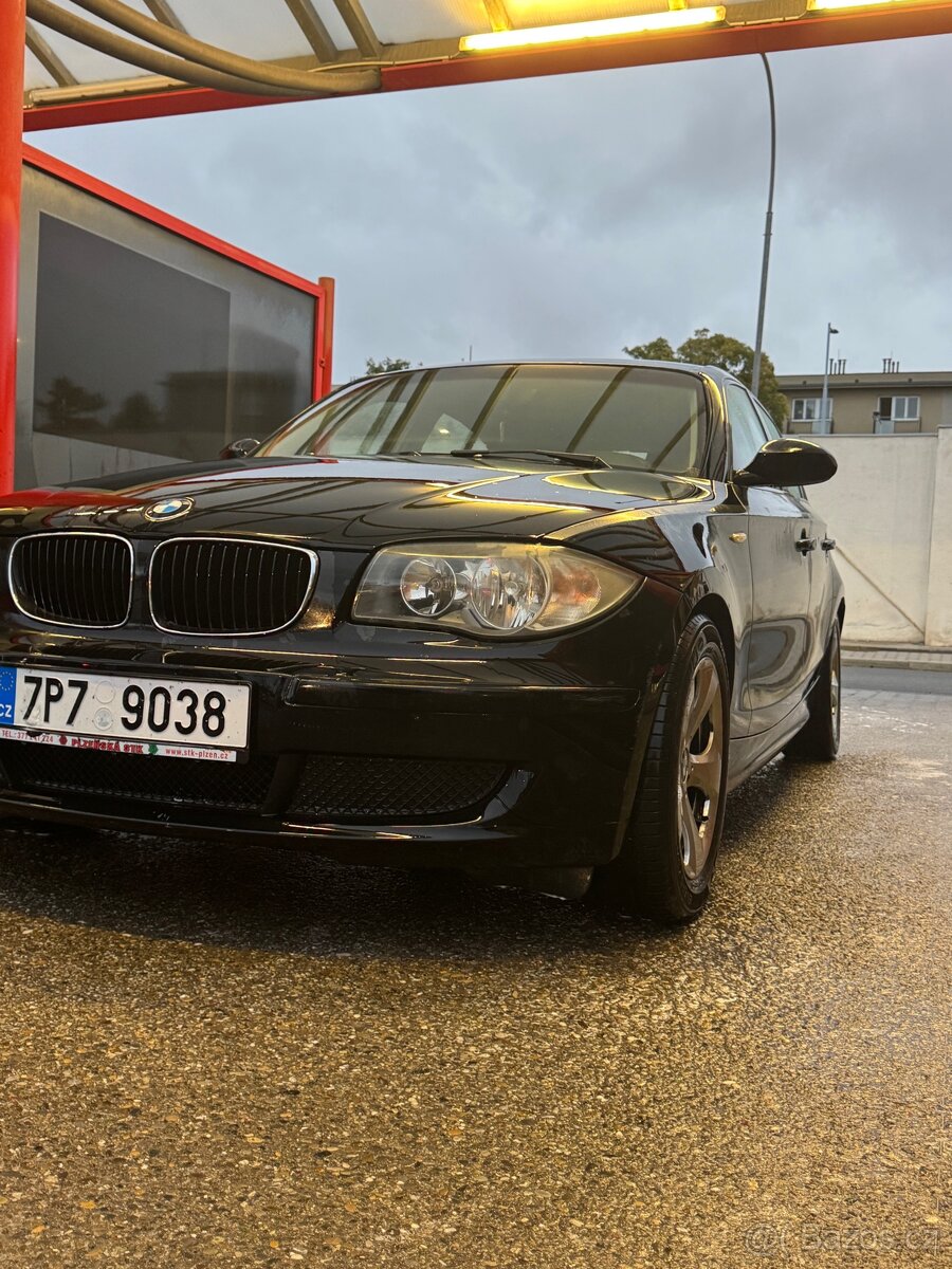 BMW E87