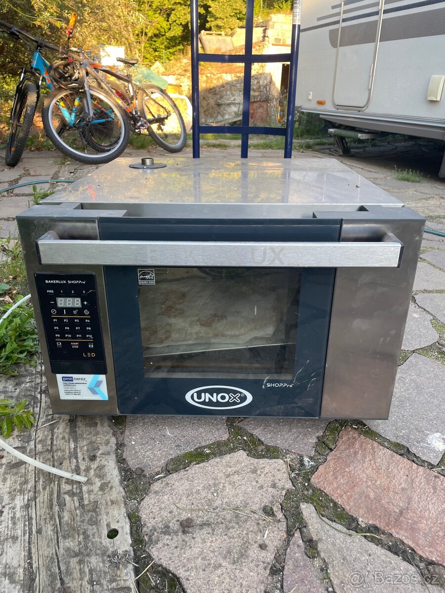 Pekařská pec UNOX XEFR-03HS-EGDN Stefania GO