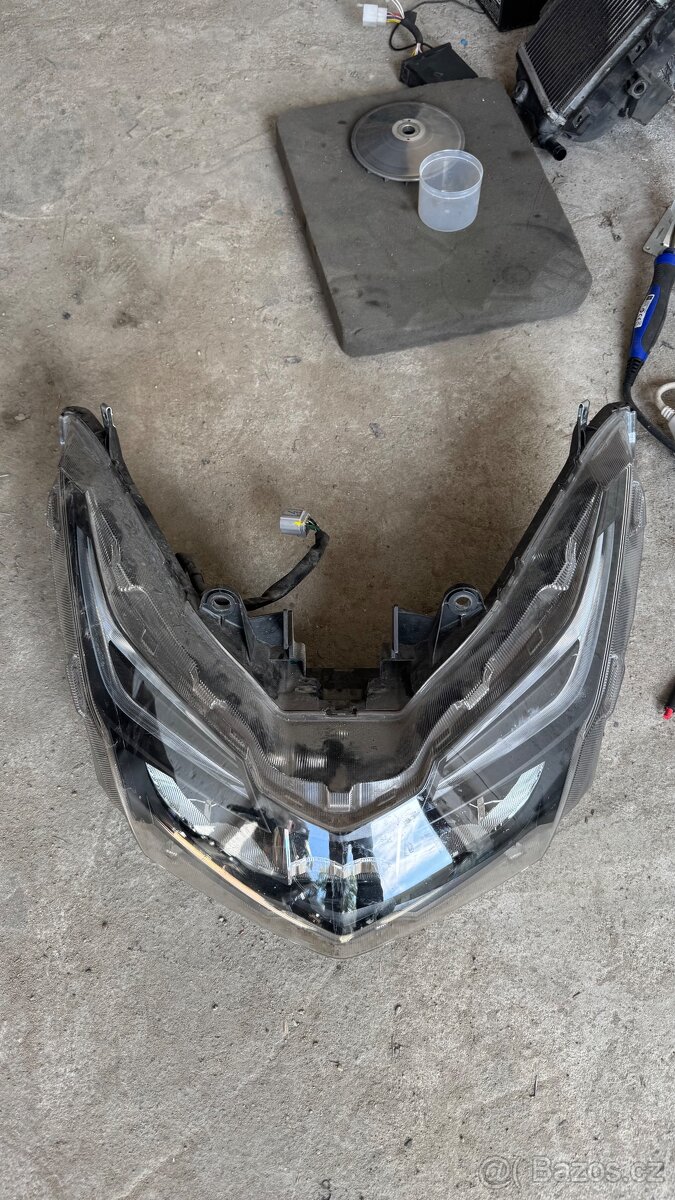 Honda forza 125 (2016)